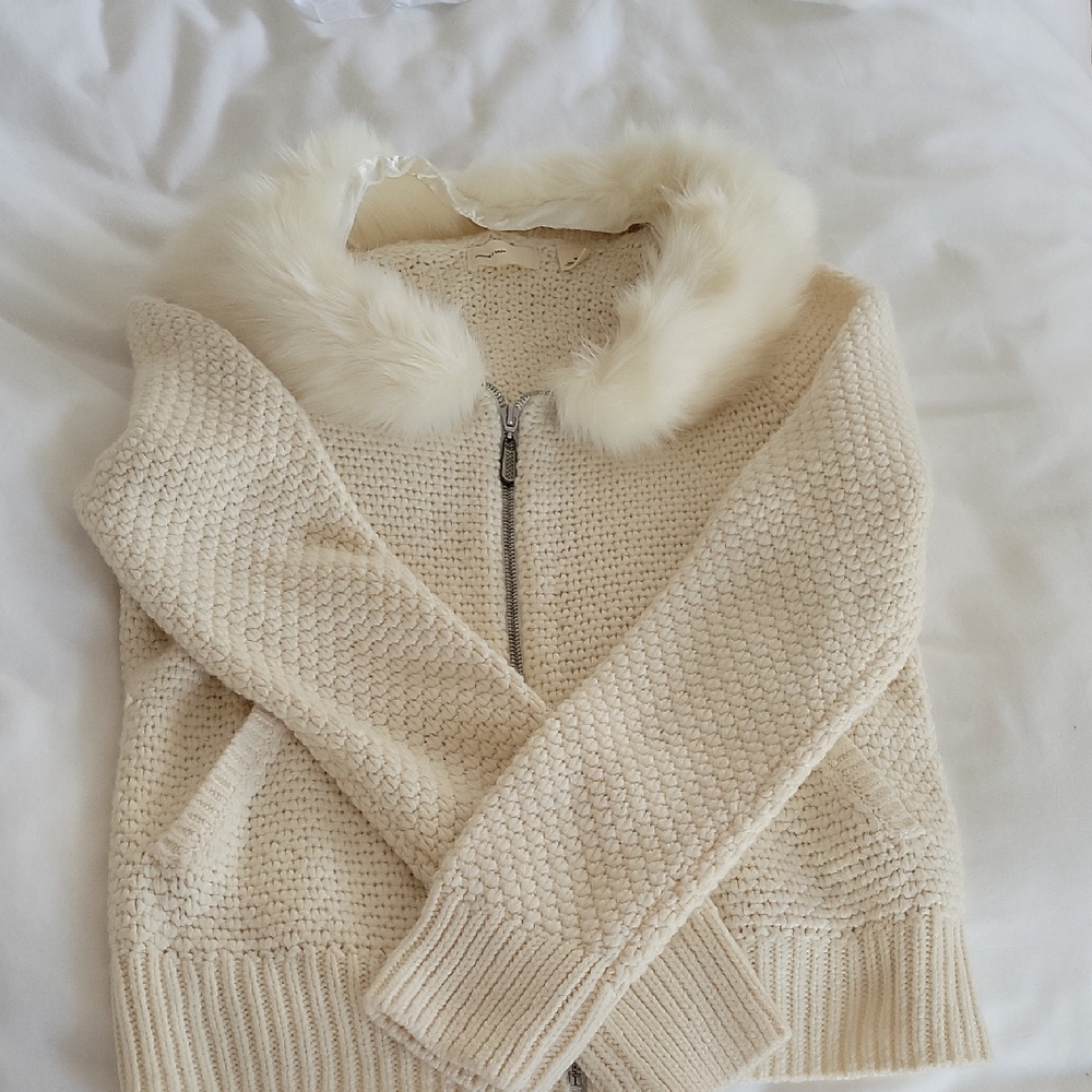 Cream Knit Cardigan with Faux Fur Collar